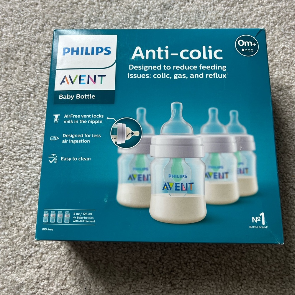 NIB - Anti-Colic Baby Bottle 4 pack